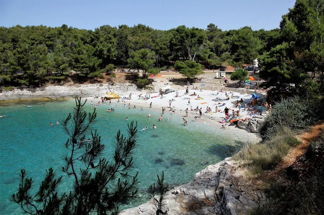 Holiday House Emma Pula 0*,